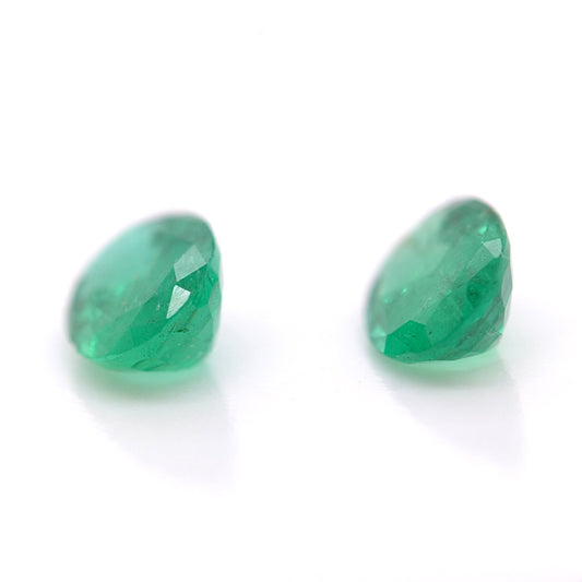 Emerald green gemstone jewelry oval cut two pair